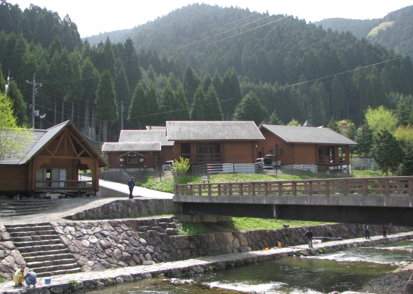 必釣 マス釣り初心者必見 管理釣り場を楽しむための５つの裏技伝授 ファミリーフィッシング Planet Walkers Club